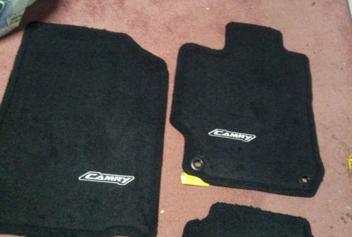 New 2012-2013 toyota camry  carpet floor mats genuine oem. black color