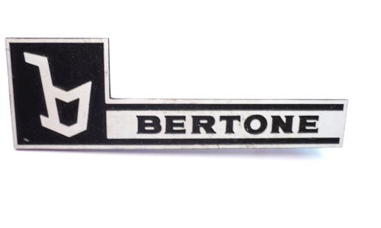 Fiat x1/9  - bertone side emblem nos new 