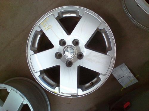 2010 2011 2012 jeep wrangler wheel 18x7-1/2, 5 spoke painted silver