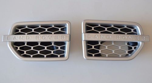 Land rover discovery 4 fender grill-side vent set gray (w/land rover writing)