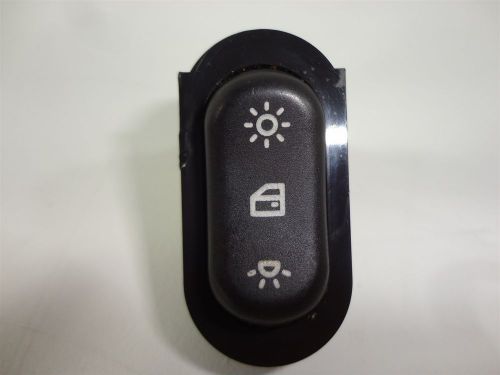 01 9-3 left front interior light switch dome courtesy lamp button driver si