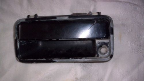88-99  chevrolet  pickup  left  outside  door  handle --check this out !--