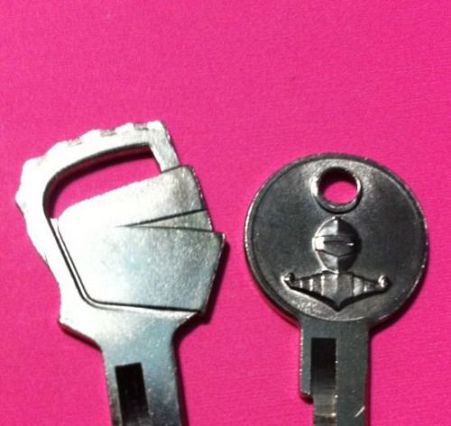 Nos lincoln key blanks  for 1956 1127c-oem2 works on 1952-1956 vintage