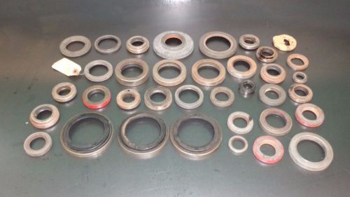 New nos oem vintage ford mercury fomoco wheel grease oil seal lot of (36) seals