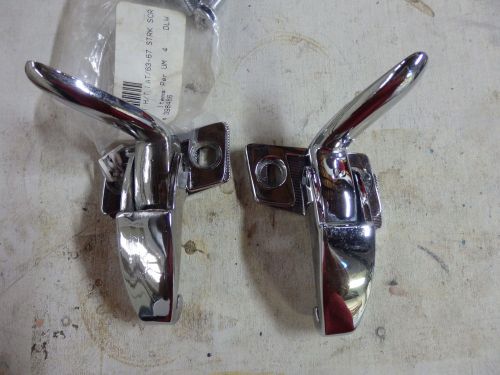1956-62 corvette hard top latches with retainer plates and screws