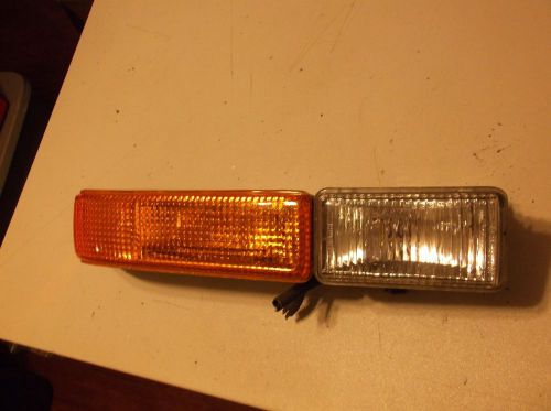 98 99 00 01 02 03 04 05 chevy s10 pickup right front park signal light oem