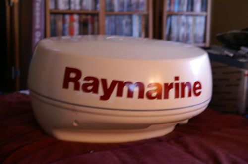 Raytheon/raymarine pathfinder radar scanner m92650 2kw, 24nm 18 inch.