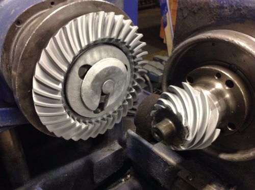 Ford ring and pinion ford 9&#034;  3.89 ratio