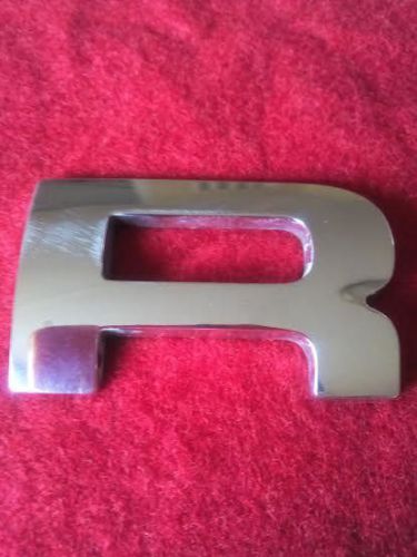 R dodge ram 1500 silver 3d oem emblem used cleaned slightly scratched