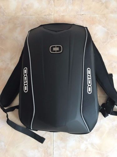 New ogio motorcycle biker no drag hard shell case aerodynamic backpack free post