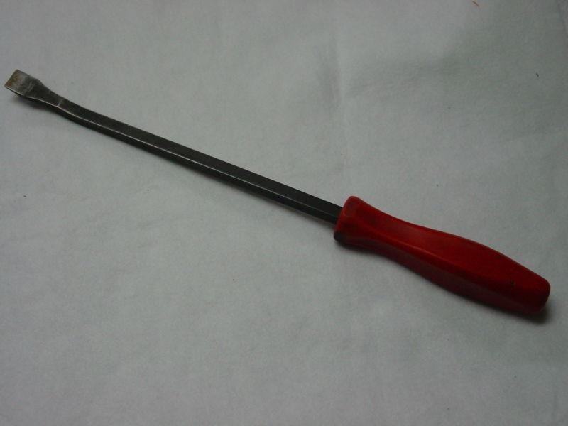Snap-on  spb18a prybar with red handle  18''