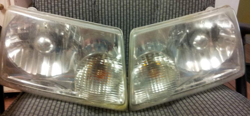 2001-2011 ford ranger headlights left lh & right rh - pair set - oem factory 