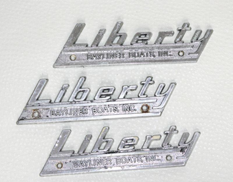 Vintage bayliner liberty emblem - 1976 - set of 3 
