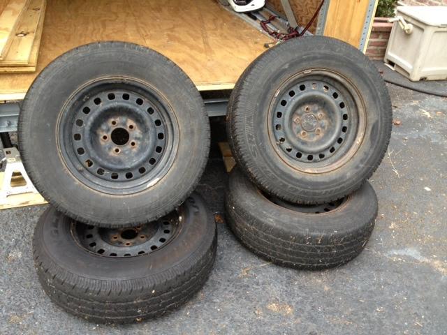 Ford crown victoria steel rims and tires 16"