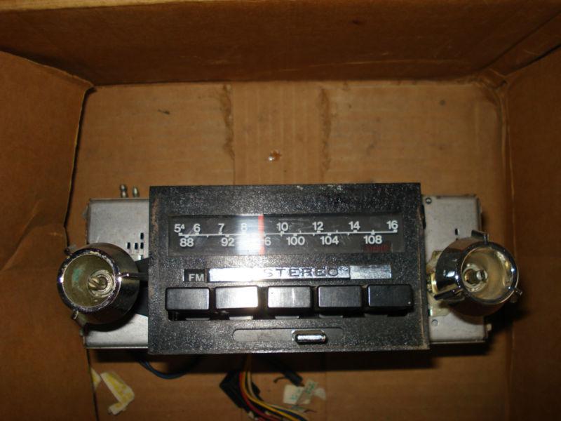 Oem 1974 mercury cougar radio 
