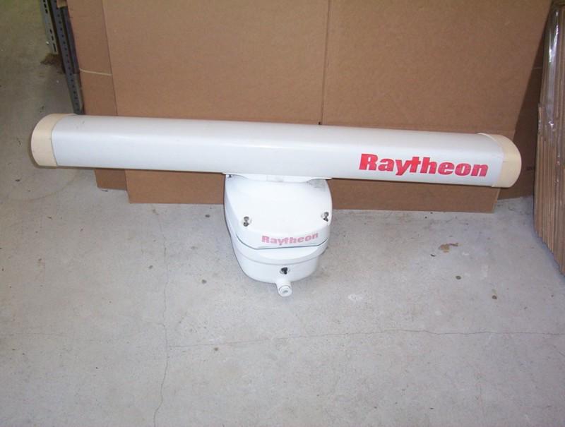 Boaters resale shop of tx 13090404.05 raytheon 48" pathfinder open array radar