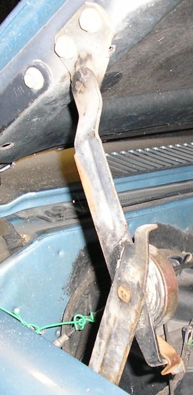 Hood spring either side / both, 80's to 91 suburban blazer pick up used but nice