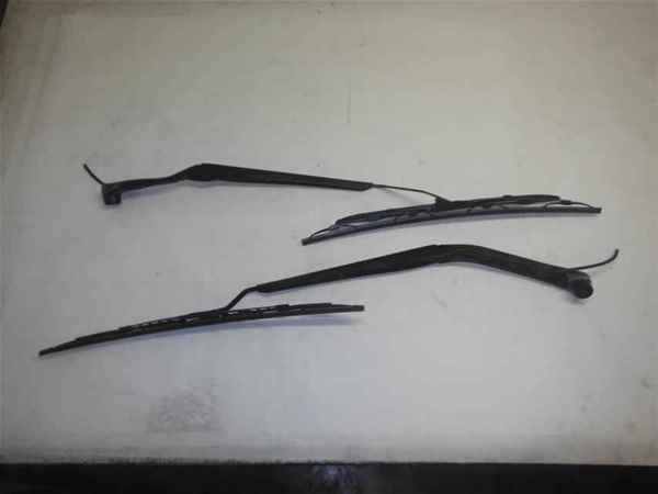 2013 13 corvette oem pair front windshield wiper arms