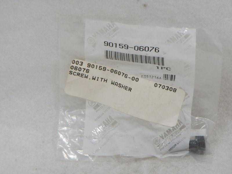 Yamaha 90159-06076 screw *new