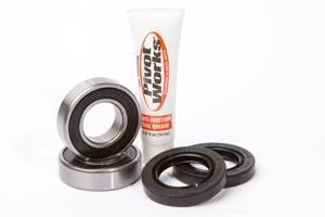 Pivot works wheel bearings/seals frt fits yamaha 13tf royal star venture 00-12