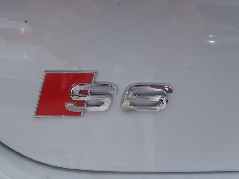 Audi s6 emblem badge nameplate oem brand new 4b08537352zz