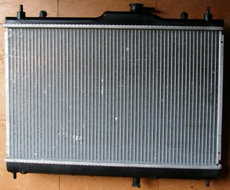 Nos 2007 - 2009 nissan versa radiator 1.8l lr 109