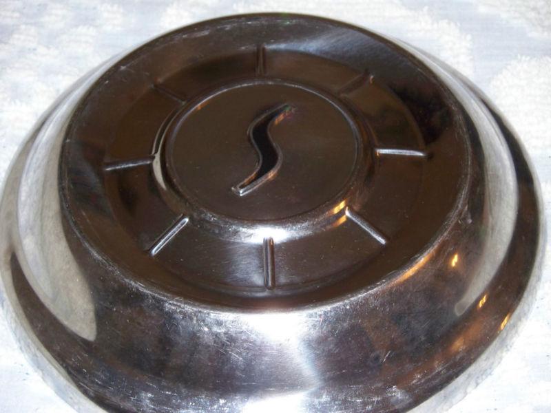 Studebaker 10” poverty dog dish hubcap – great shape