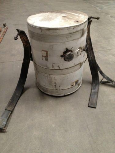 Left hand fuel tank for volvo truck