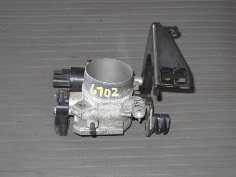 98 99 00 dodge caravan plymouth voyager chrysler town & country throttle body