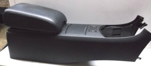Infiniti g35 sedan 4d automatic center console armrest arm cup holder 2007-09