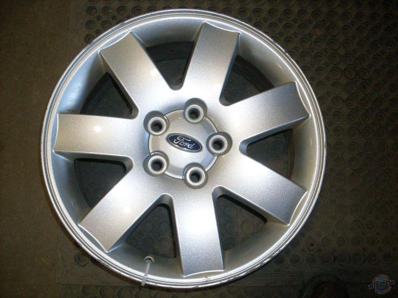 (1) wheel five hundred 964615 05 06 07 alloy 80 percent edge chew