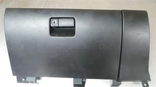 03 04  infiniti g35 coupe glove compartment storage box graphite 68108 am601 k10