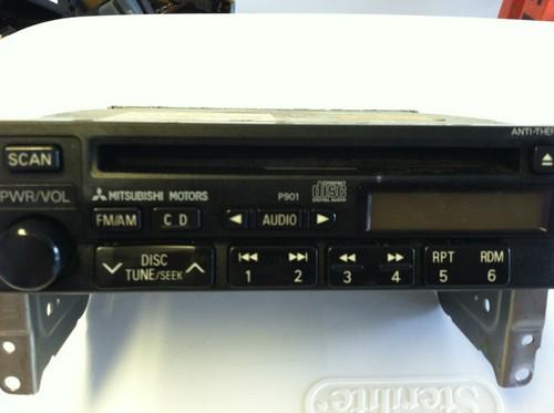 Mitsubishi galant lancer mirage  mr472955 am fm car stereo cd player