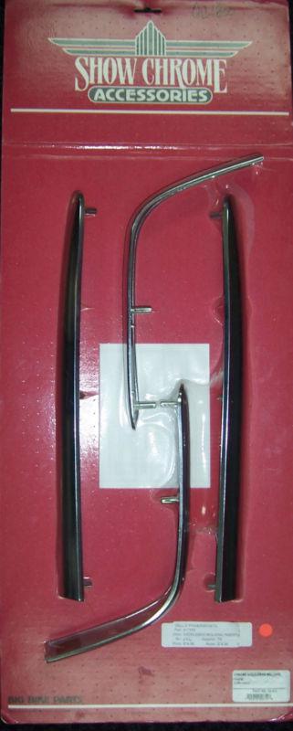 Show chrome - 52-612 - 4 piece saddlebag molding insert  goldwing