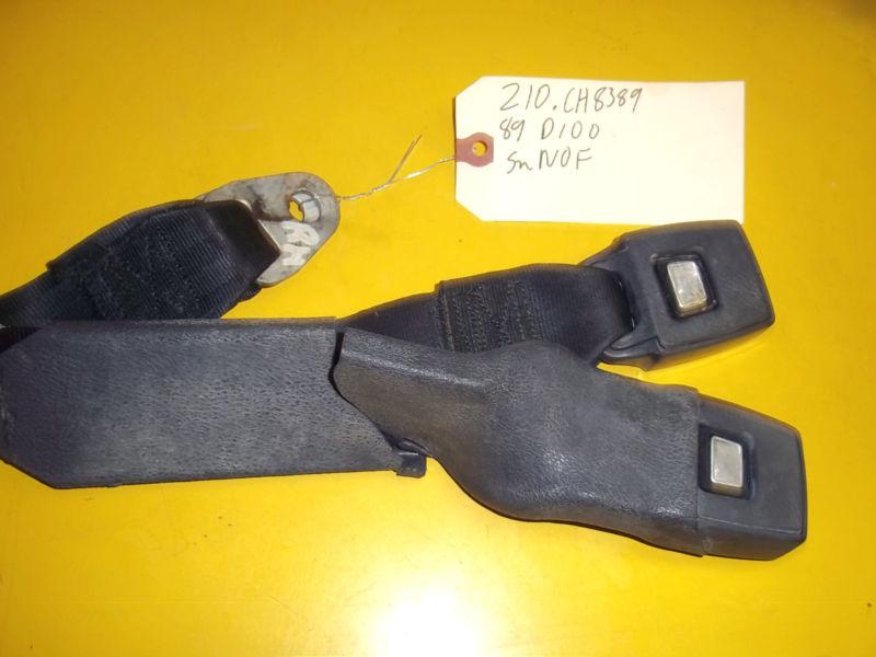 78-93 dodge ram 100 150 250 350 pickup right and center seat belt buckle set