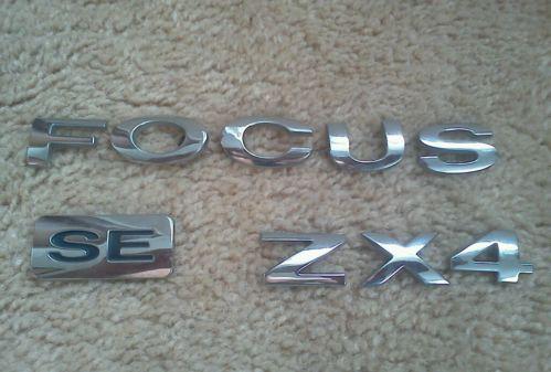 2004 ford focus zx4 se  chrome emblem logo badge 03 04 05 06 07