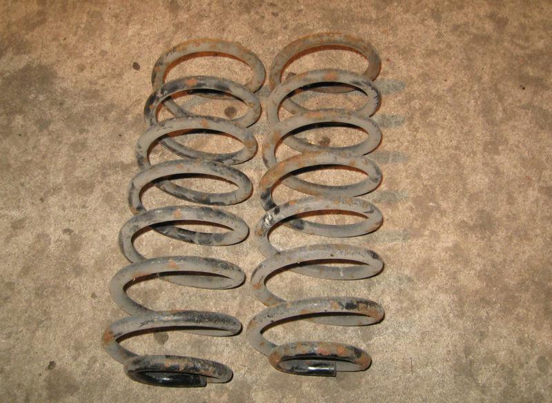 Rear coil spring set, oem 93 94 95 96 97 98 jeep grand cherokee, used