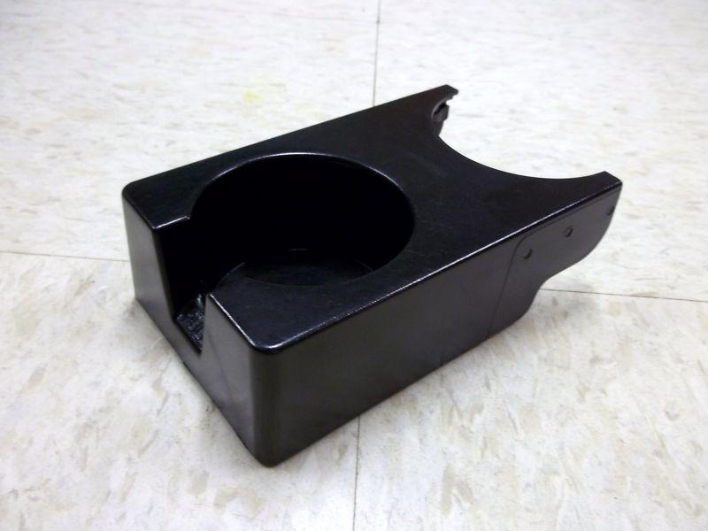 Plymouth breeze chrysler cirrus dodge stratus rear console cup holder cleaned