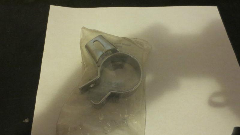Harley exhaust pipe clamp left  65502-89