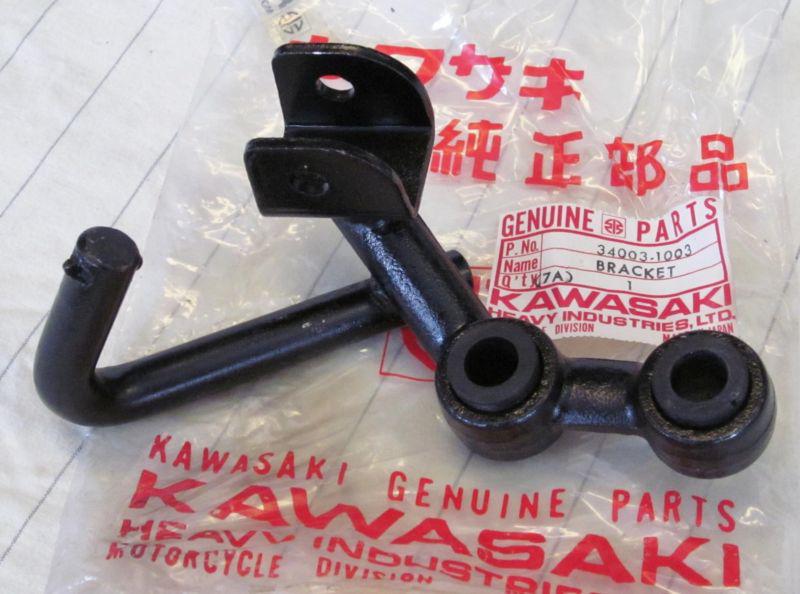 Kawasaki z1000 z1r left side footrest bracket holder step bar 34003-1003 nos