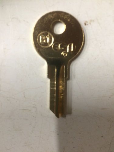 Model a ford key cut by cylinder code for briggs and stratton cylinders