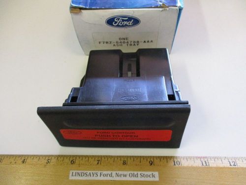 Ford 1997 contour &#034;receptacle&#034; ash, console (push to open) nos free shipping nos