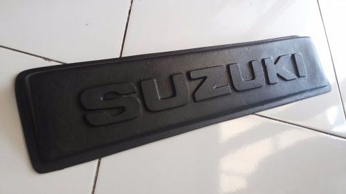 Suzuki samurai engine vent cover
