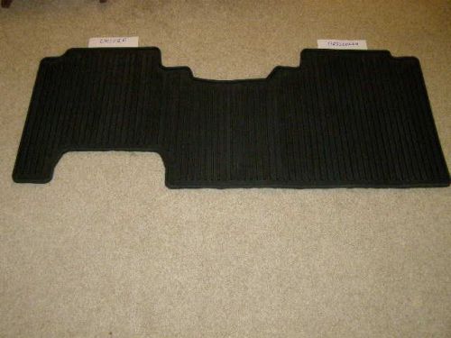 Nissan frontier oem rear king cab all weather rubber mat 2010 to 2016