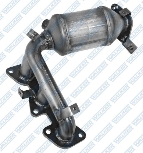 Walker 16466 exhaust manifold and converter assembly