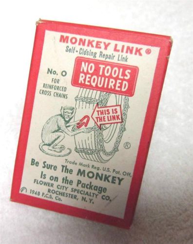 Monkey link tire chain repair links in a beautiful box from 1948 for display