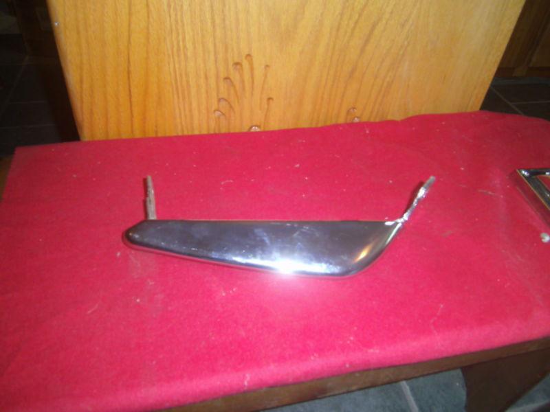 1965-66  ford mustang front bumper guard , right hand