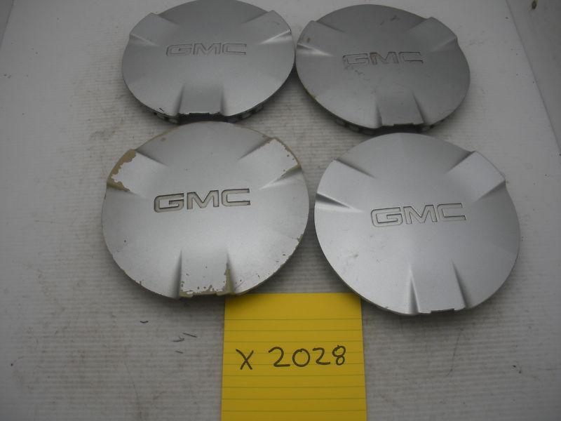 Set 4 02 03 04 9593388 gmc envoy hubcaps wheel center caps 