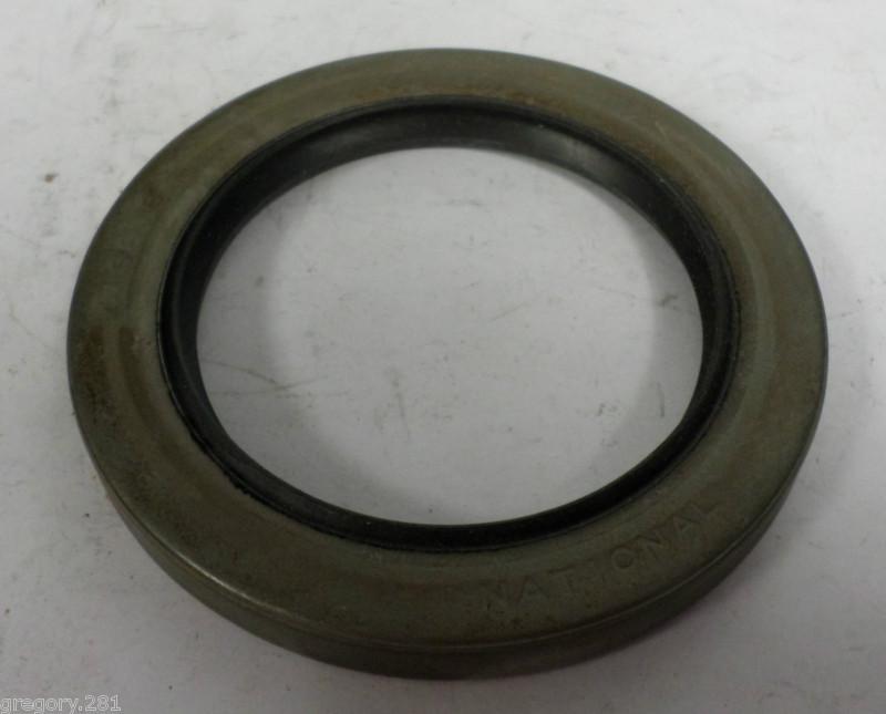 Federal mogul national oil  seals 413818 axle shaft seal chevrolet luv 1980 new!