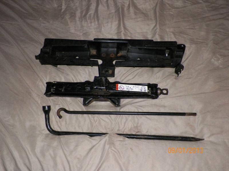 2006 ford expedition jack kit